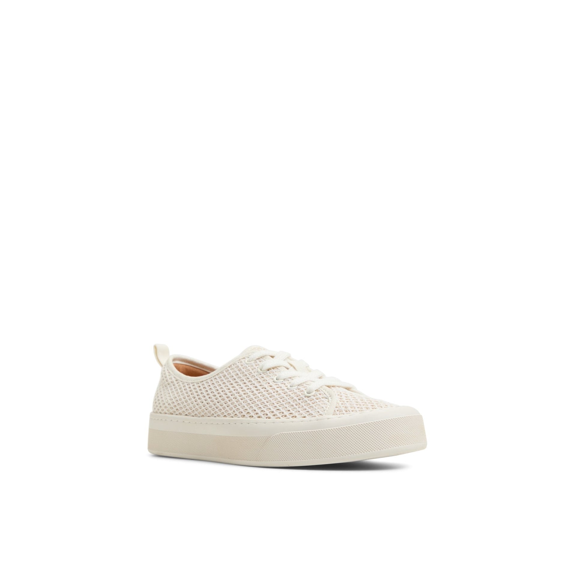Candyltt Ecru Women's Oxfords & Loafers